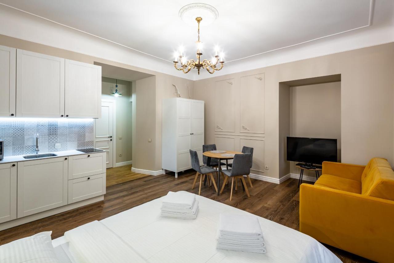 Appartamento Romari Площа Катедральна 8 Leopoli Esterno foto