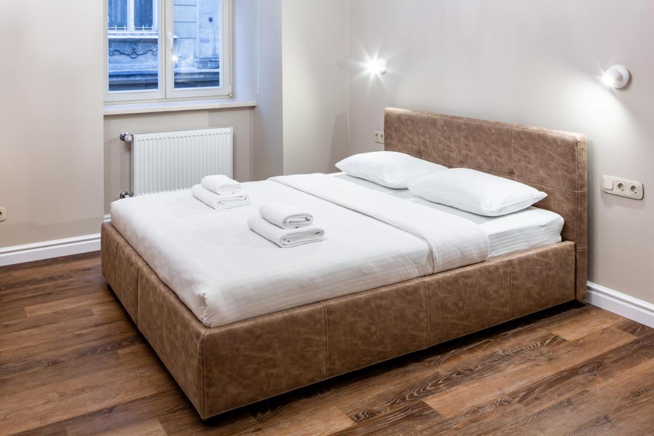 Appartamento Romari Площа Катедральна 8 Leopoli Esterno foto